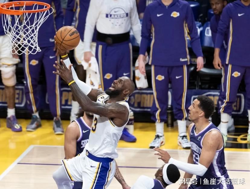 湖人128-104国王!东契奇赛后把话挑明,詹姆斯也发生了一大变化