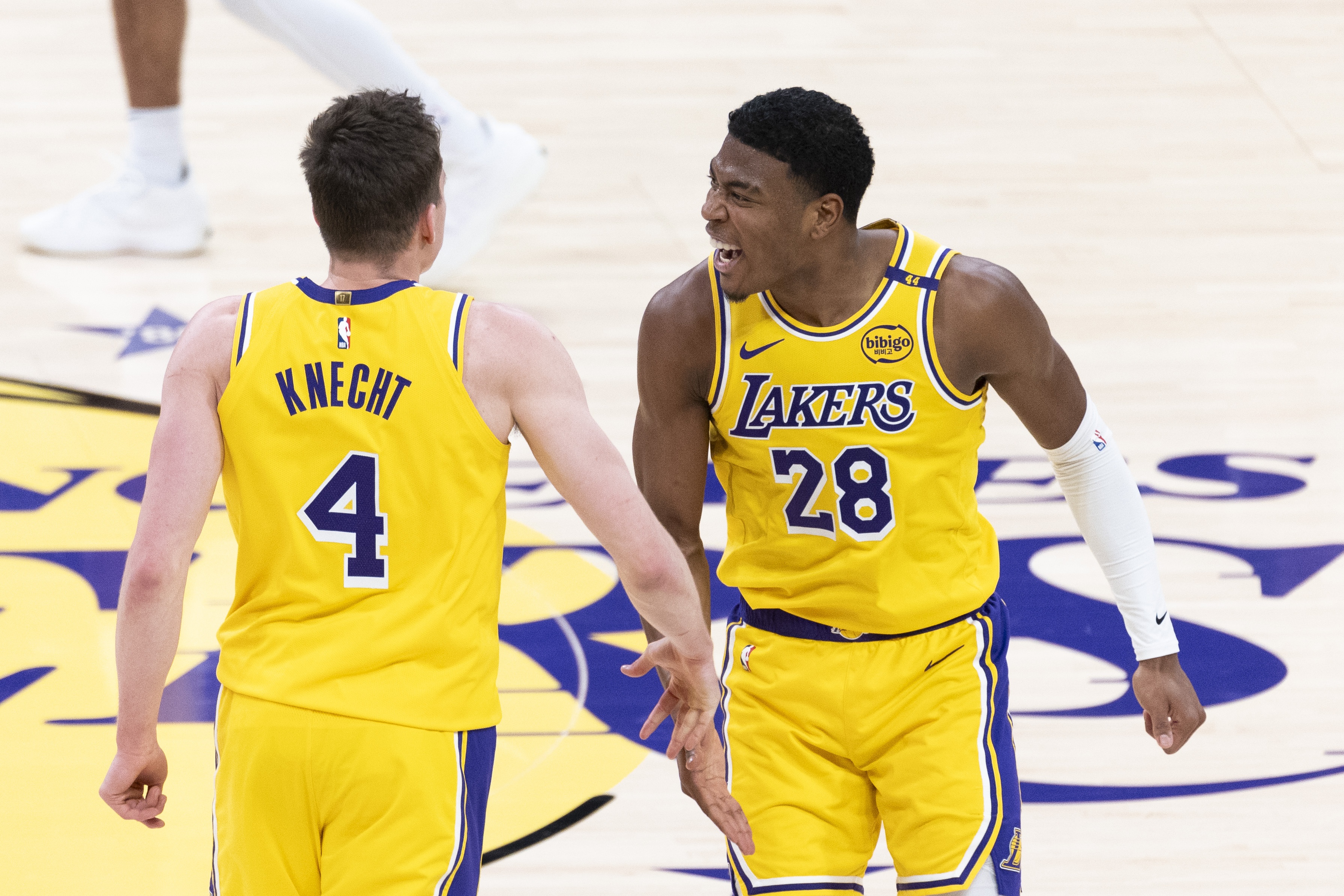 体育数据-湖人或送出克内&八村全力追求亨特 嘴哥&库明加&字母也均传出流言