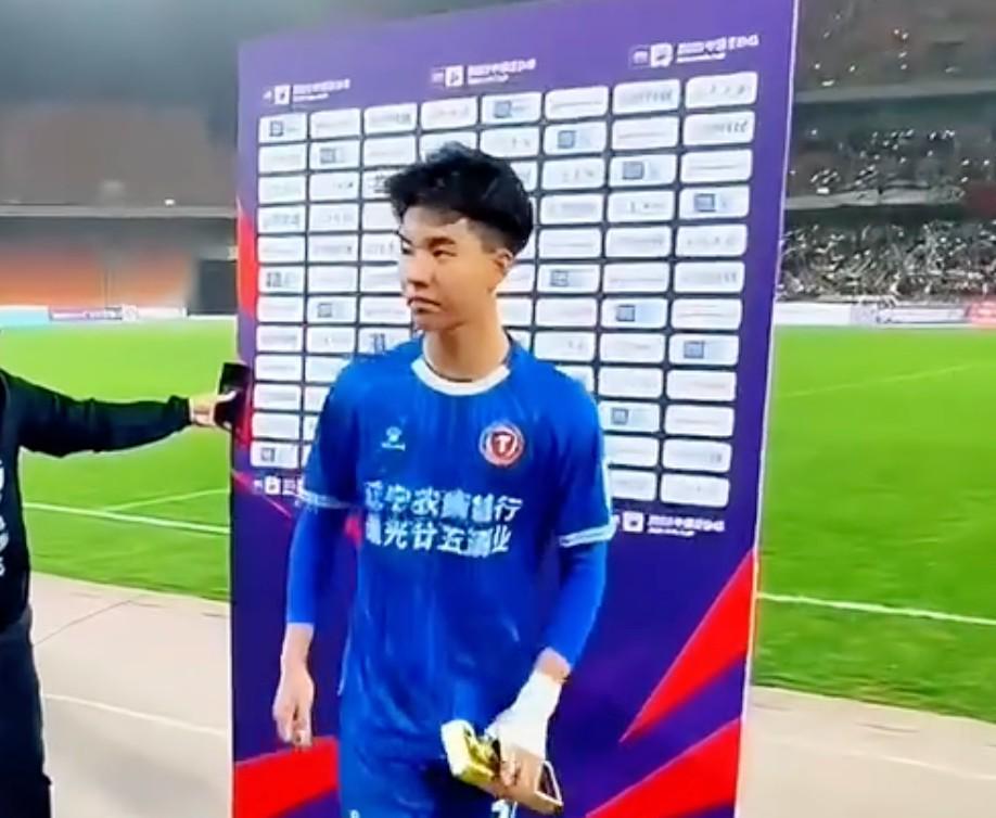 德转:辽宁铁人张家鸣租借加盟塞尔维亚球队沃日多瓦茨